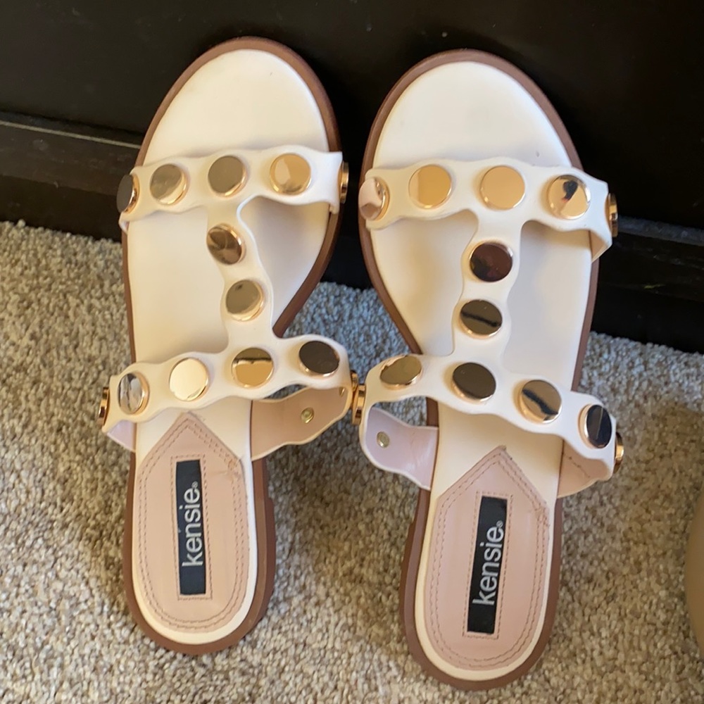 Kensie Sandals